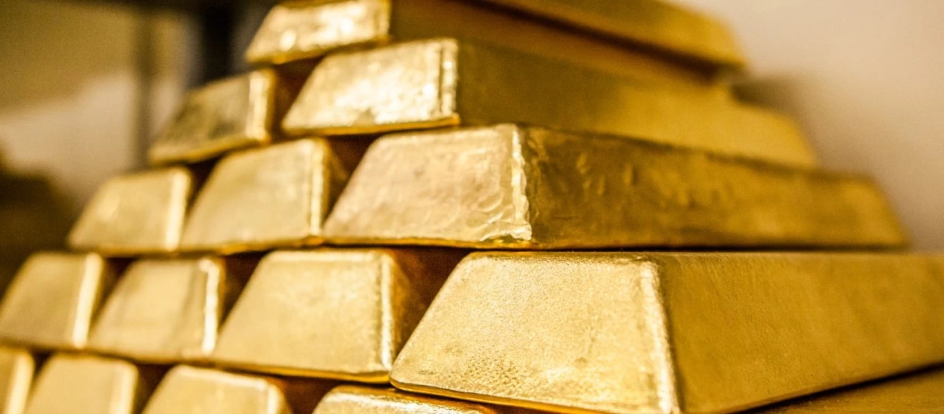 Γιατί ο χρυσός χάνει ξαφνικά έδαφος - Κάτω από τα 1900 δολ. η ουγγιά